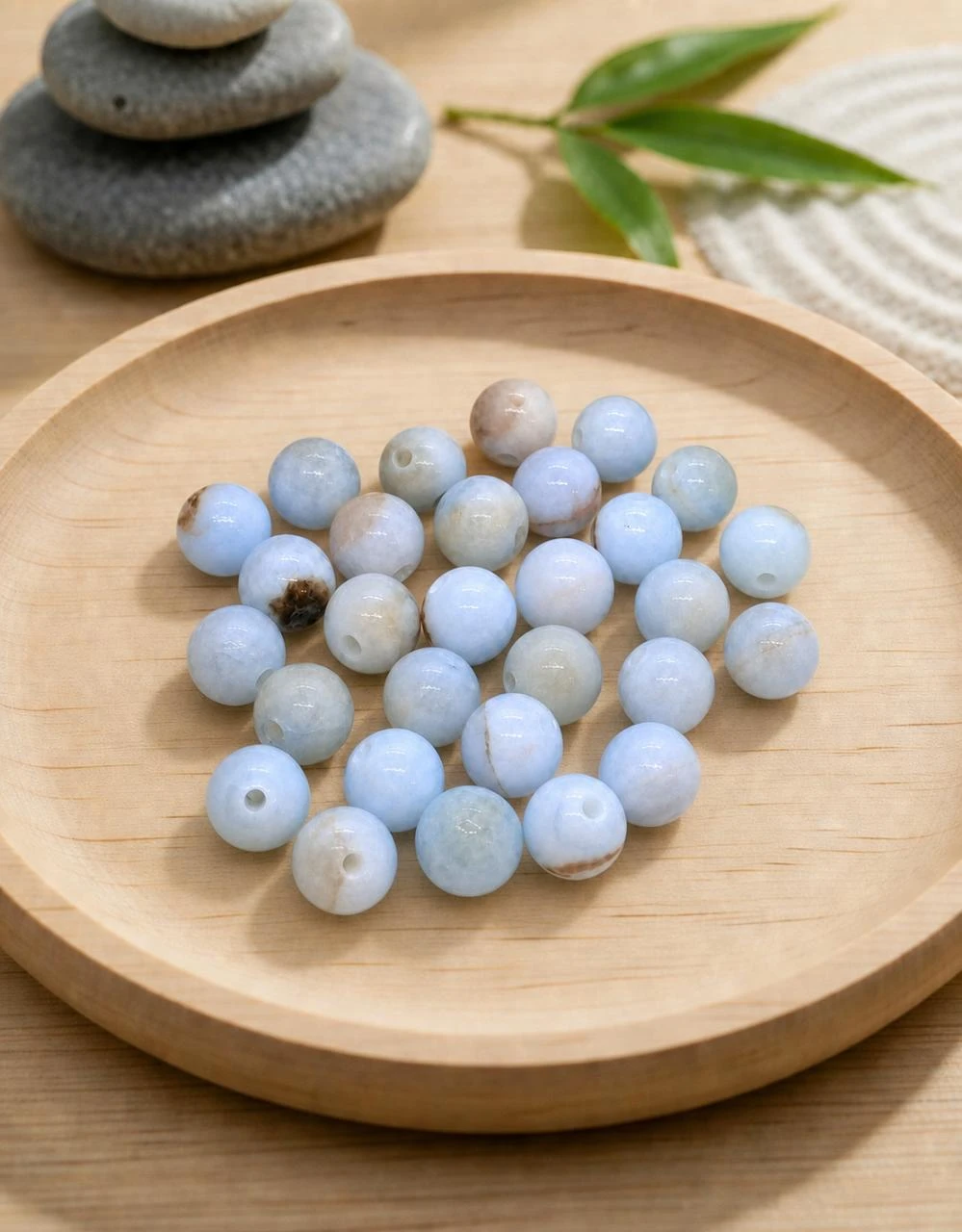 Lot de 30 perles naturelles Calcédoine bleue 6mm (NAT6-109)